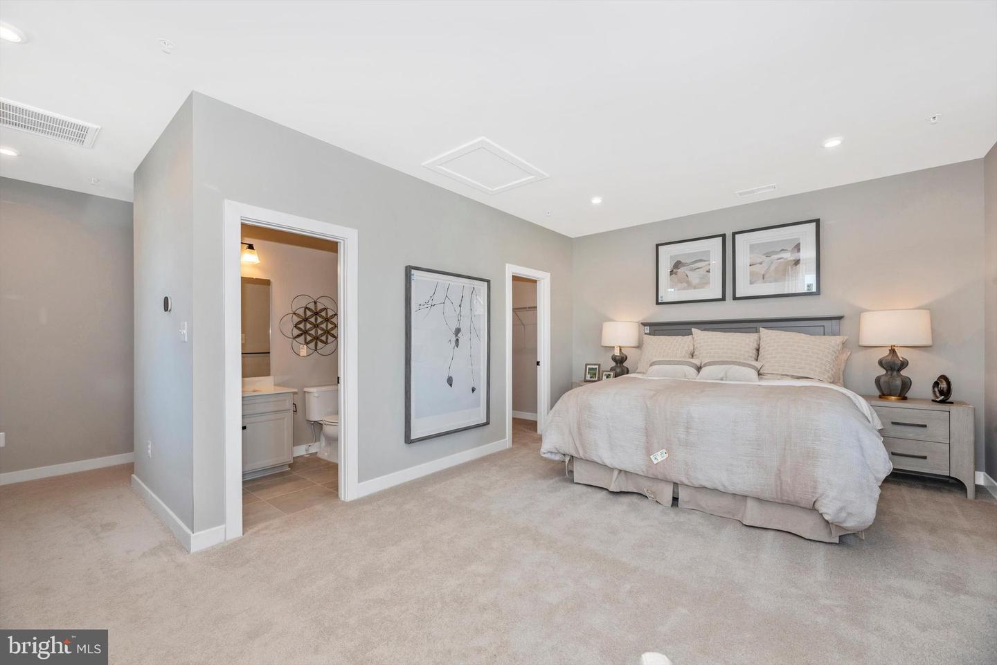 1301 Potomac View Pkwy