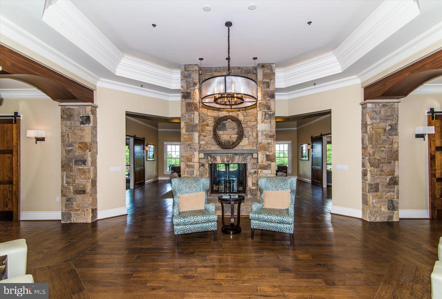 1301 Potomac View Pkwy