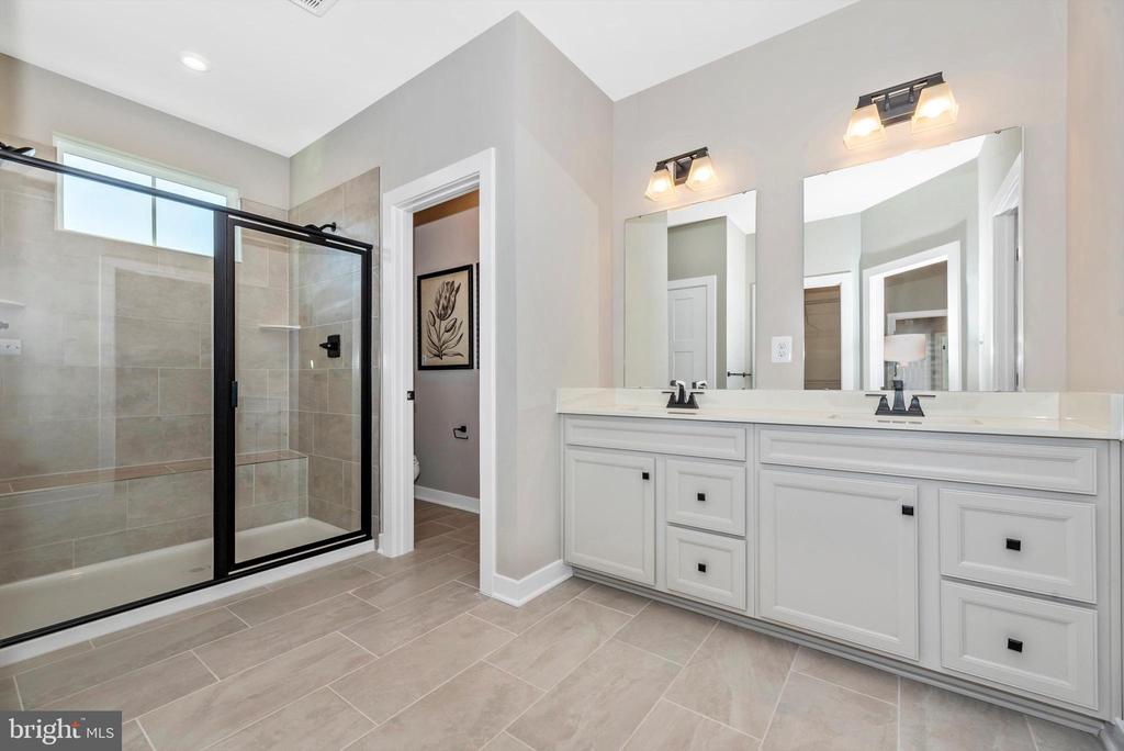 1301 Potomac View Pkwy