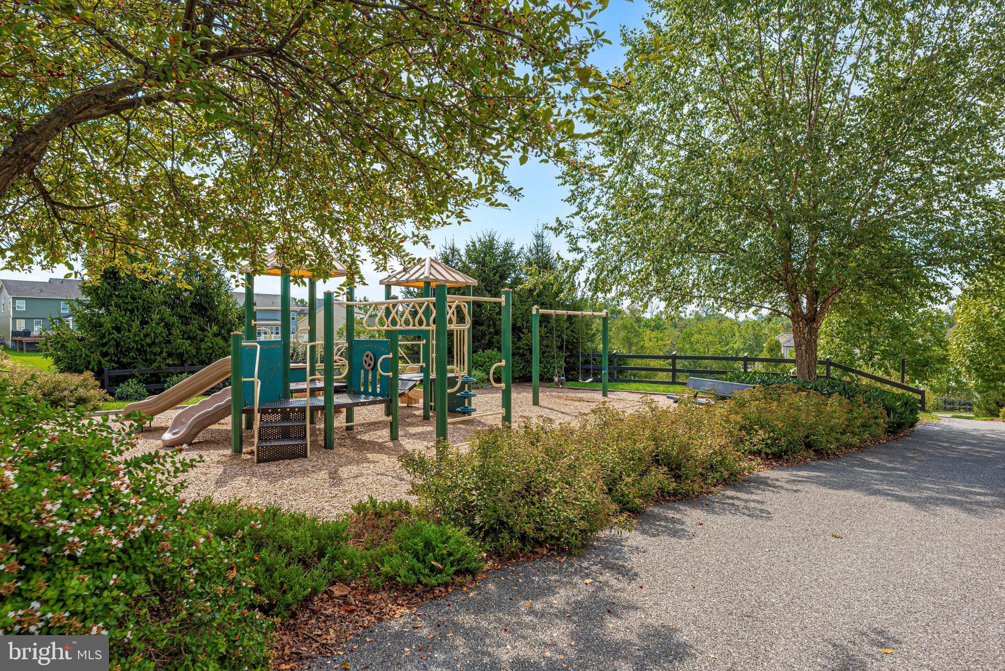 1301 Potomac View Pkwy