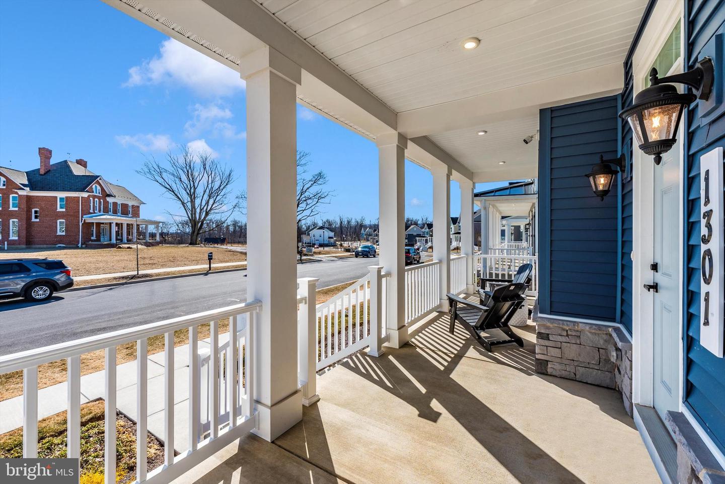 1301 Potomac View Pkwy