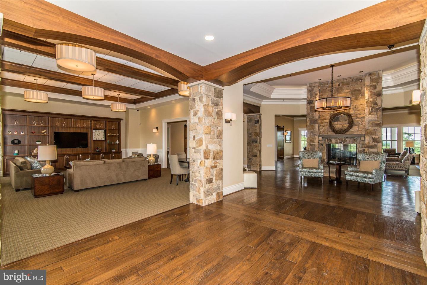 1301 Potomac View Pkwy