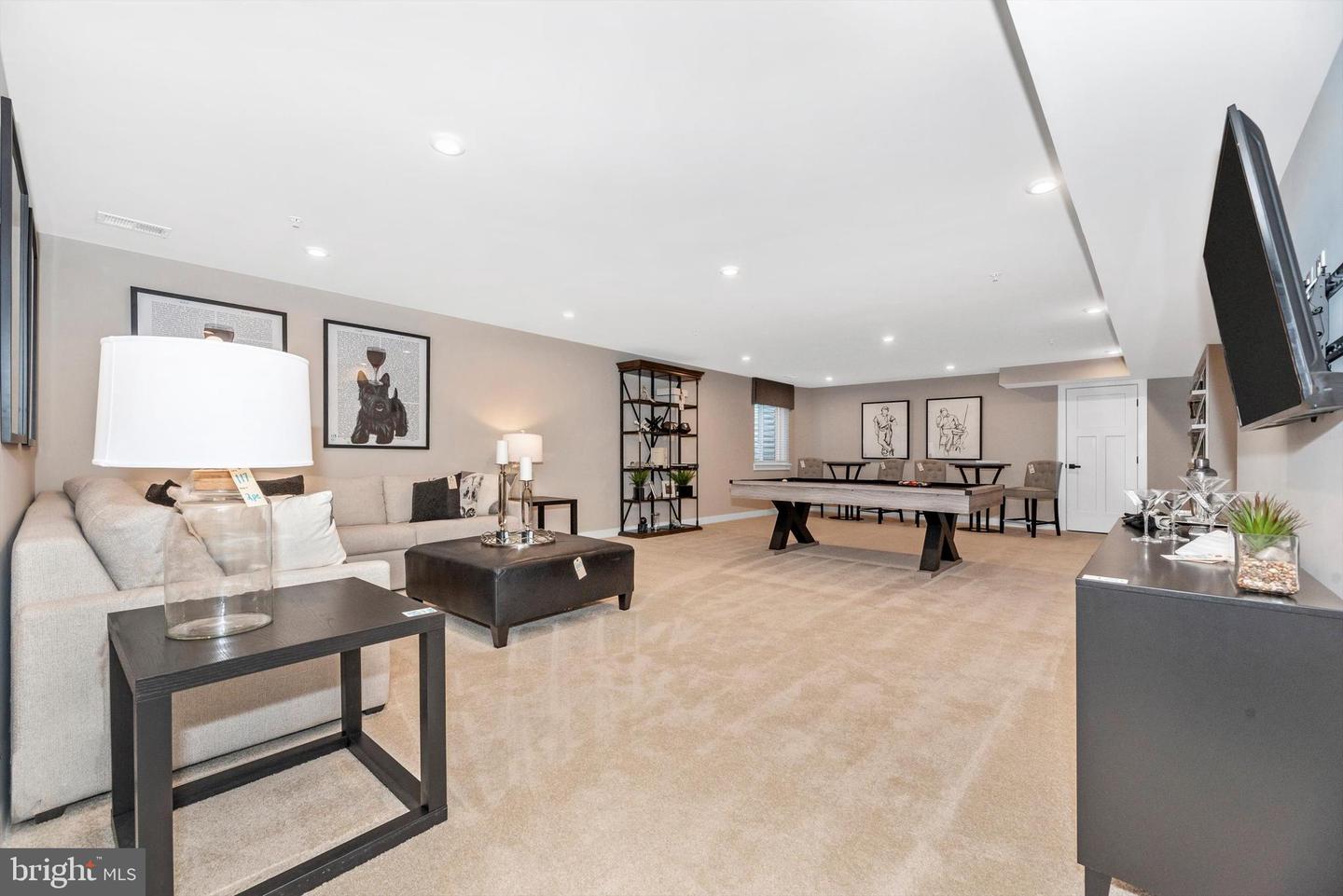 1301 Potomac View Pkwy