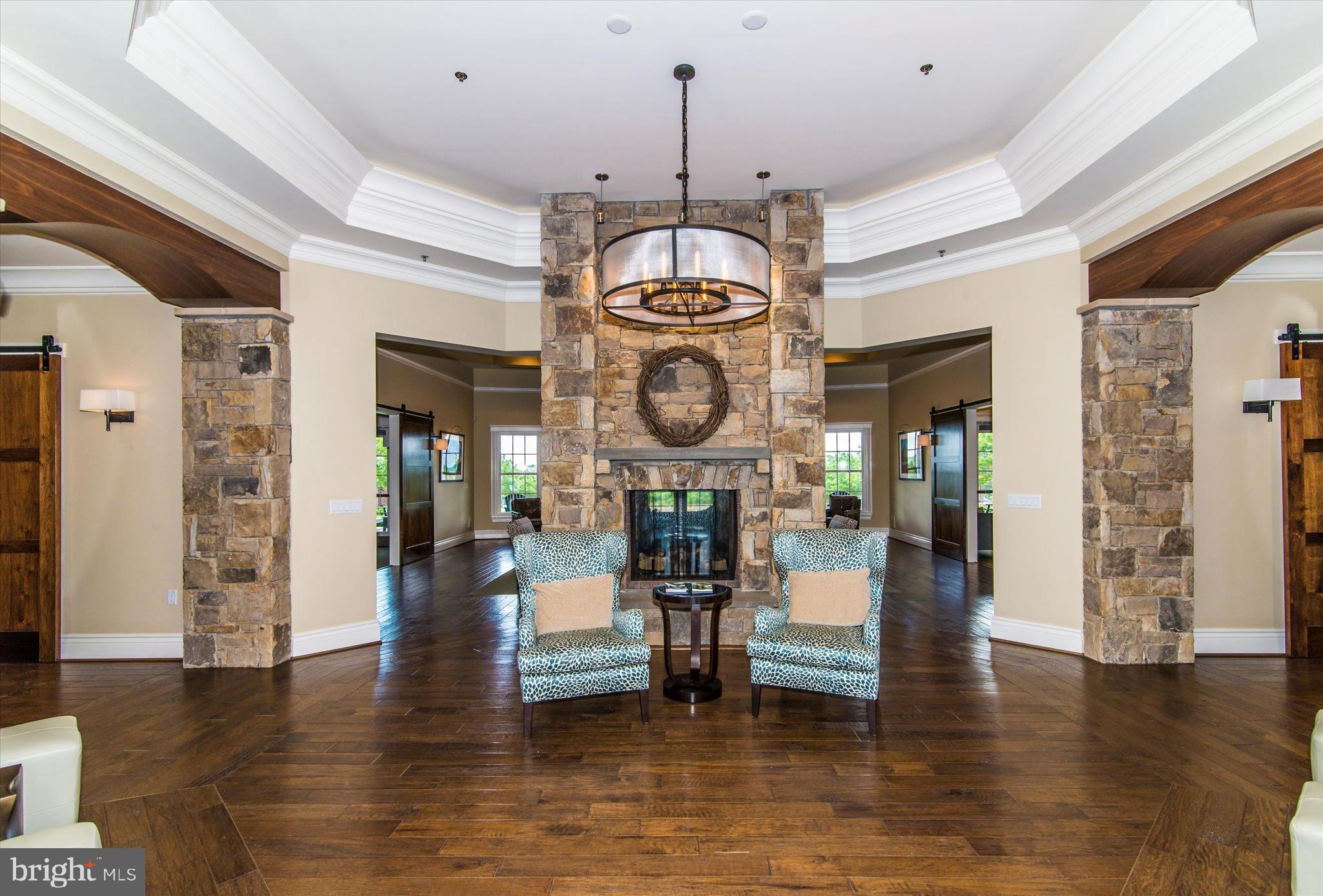 1301 Potomac View Pkwy