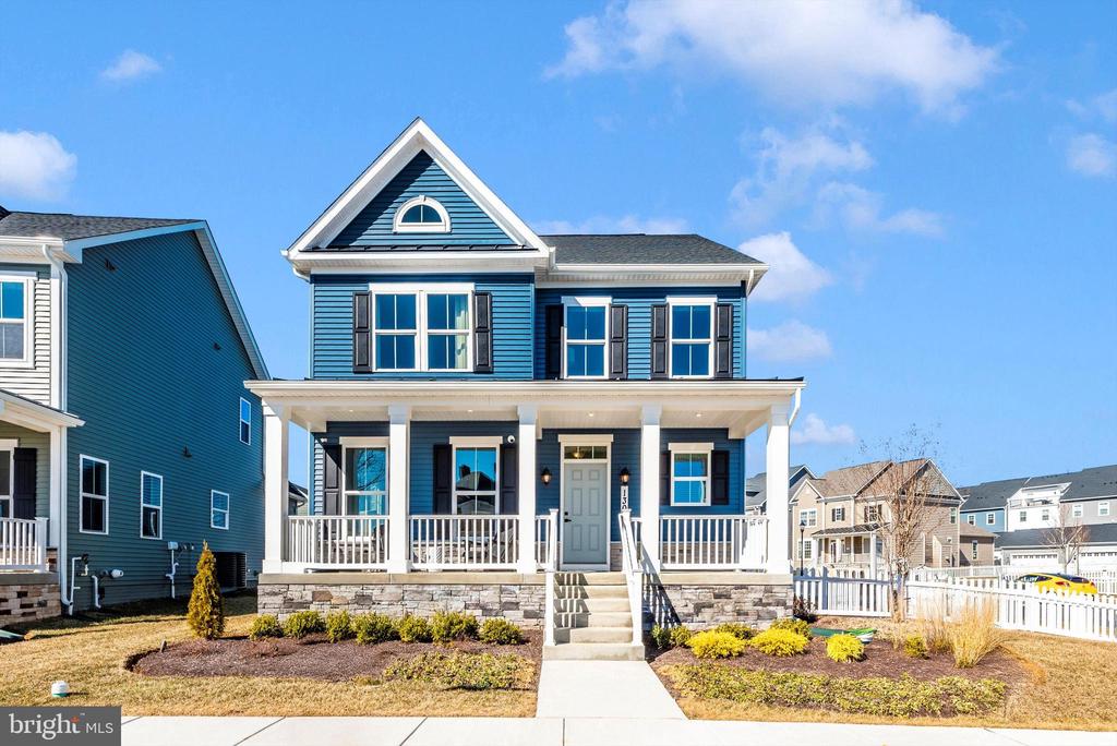 1301 Potomac View Pkwy