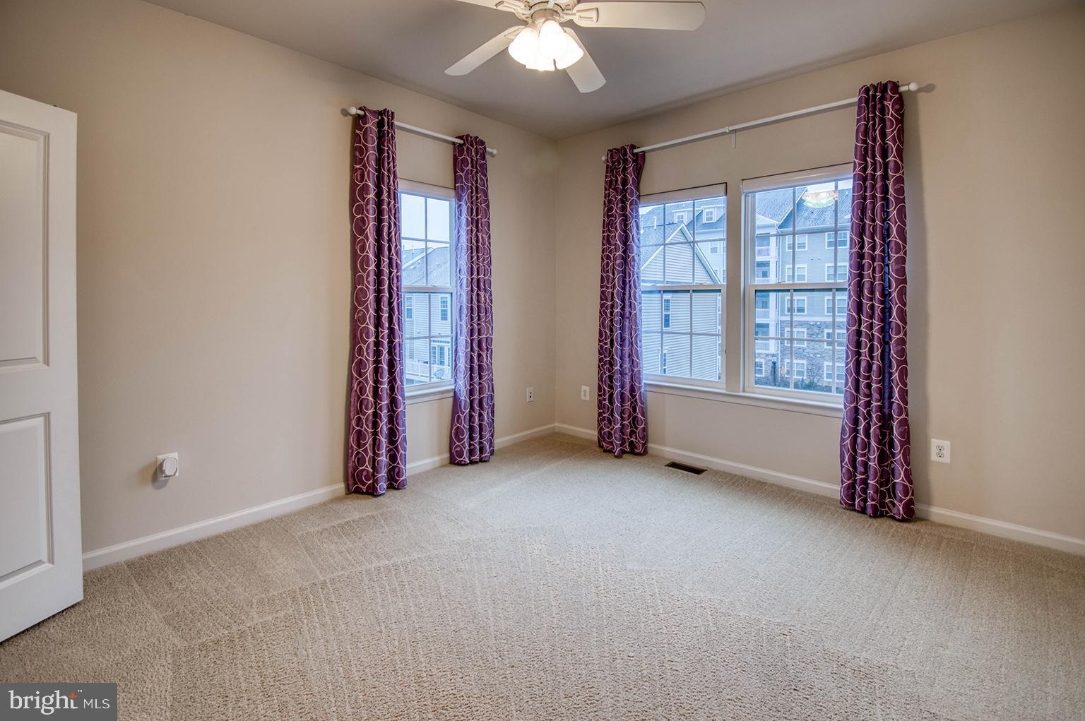 2608-A EGRET WAY