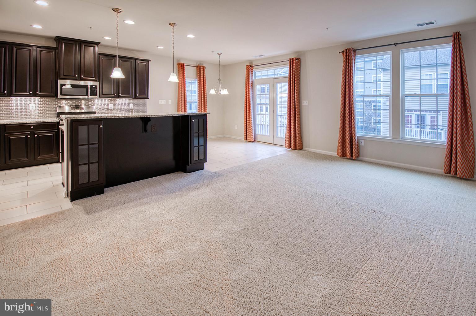 2608-A EGRET WAY