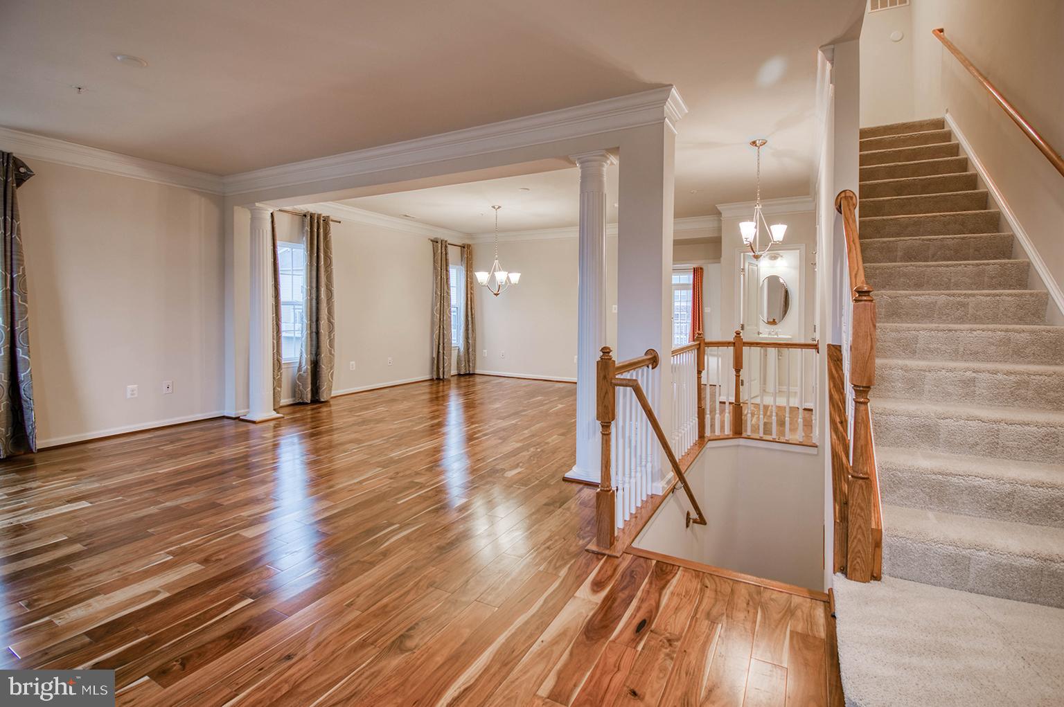 2608-A EGRET WAY