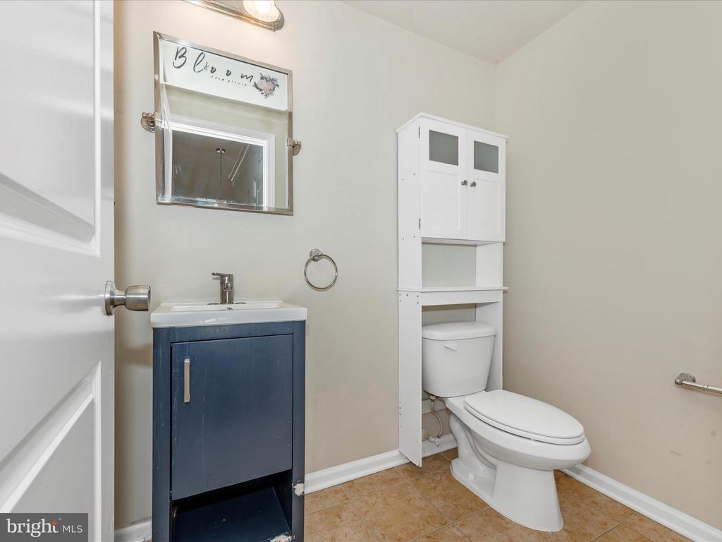 208-B MILL POND RD