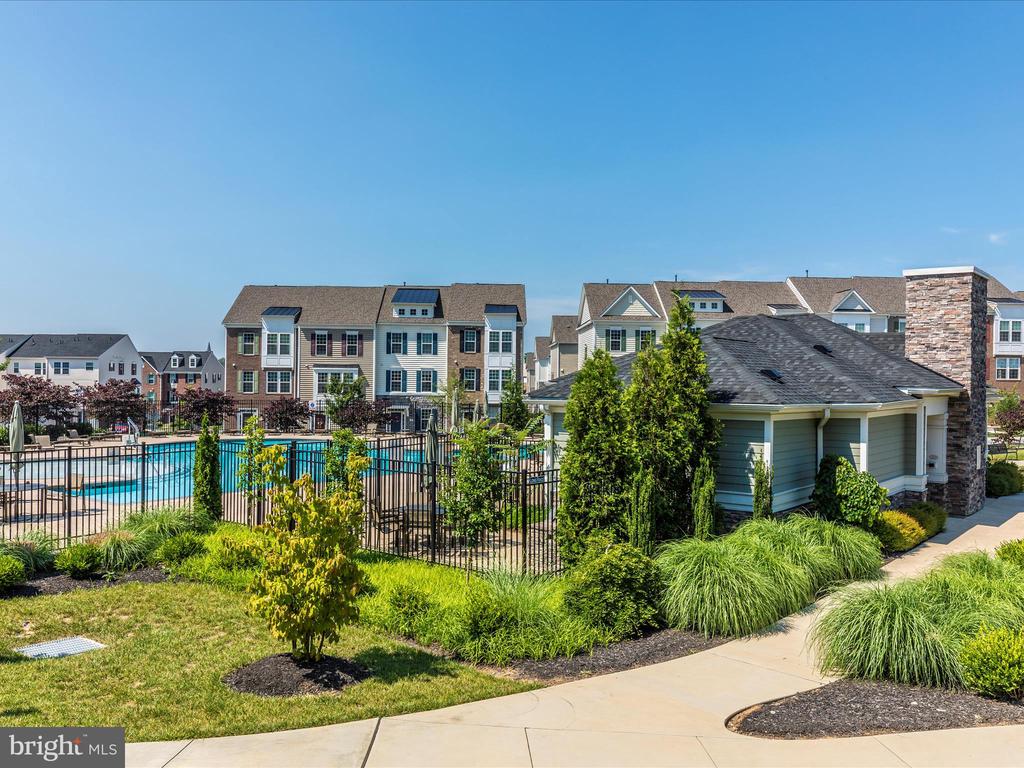 208-B MILL POND RD