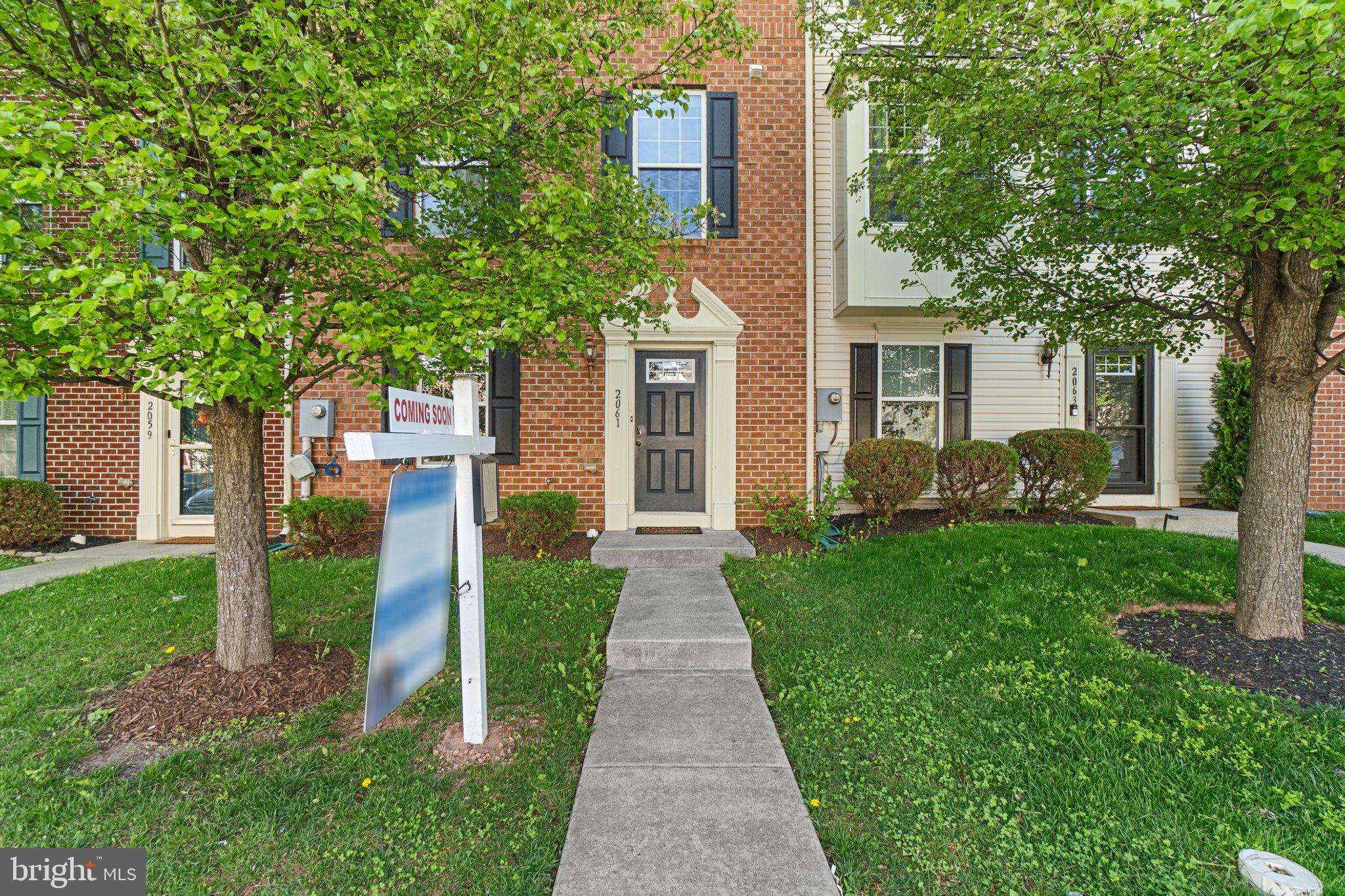 2061 Spring Run Cir