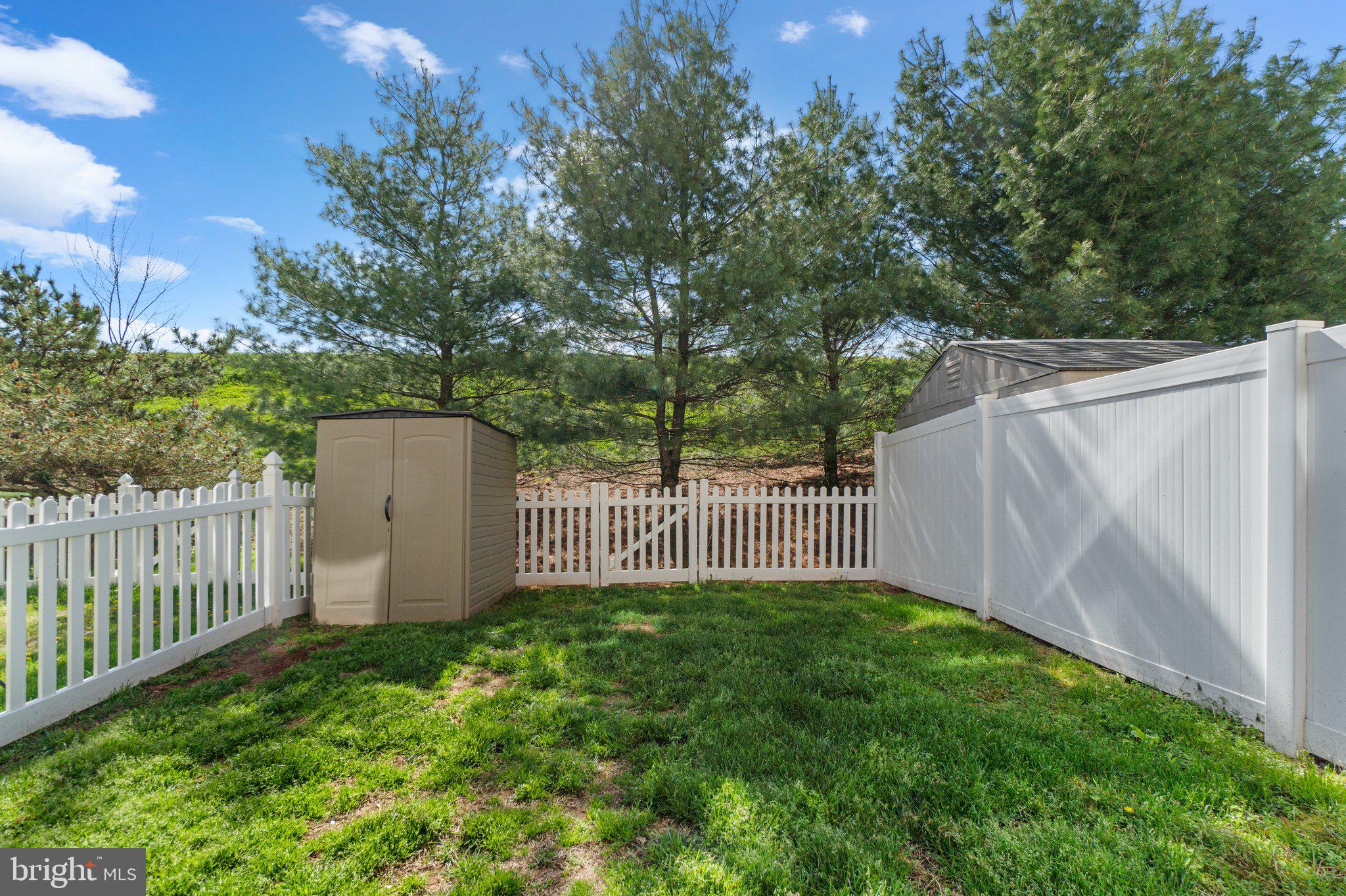 2061 Spring Run Cir
