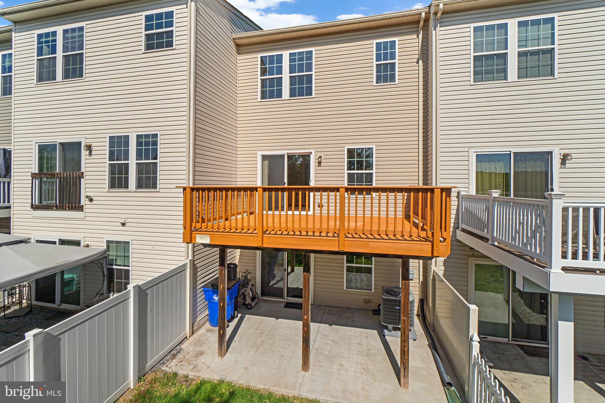 2061 Spring Run Cir