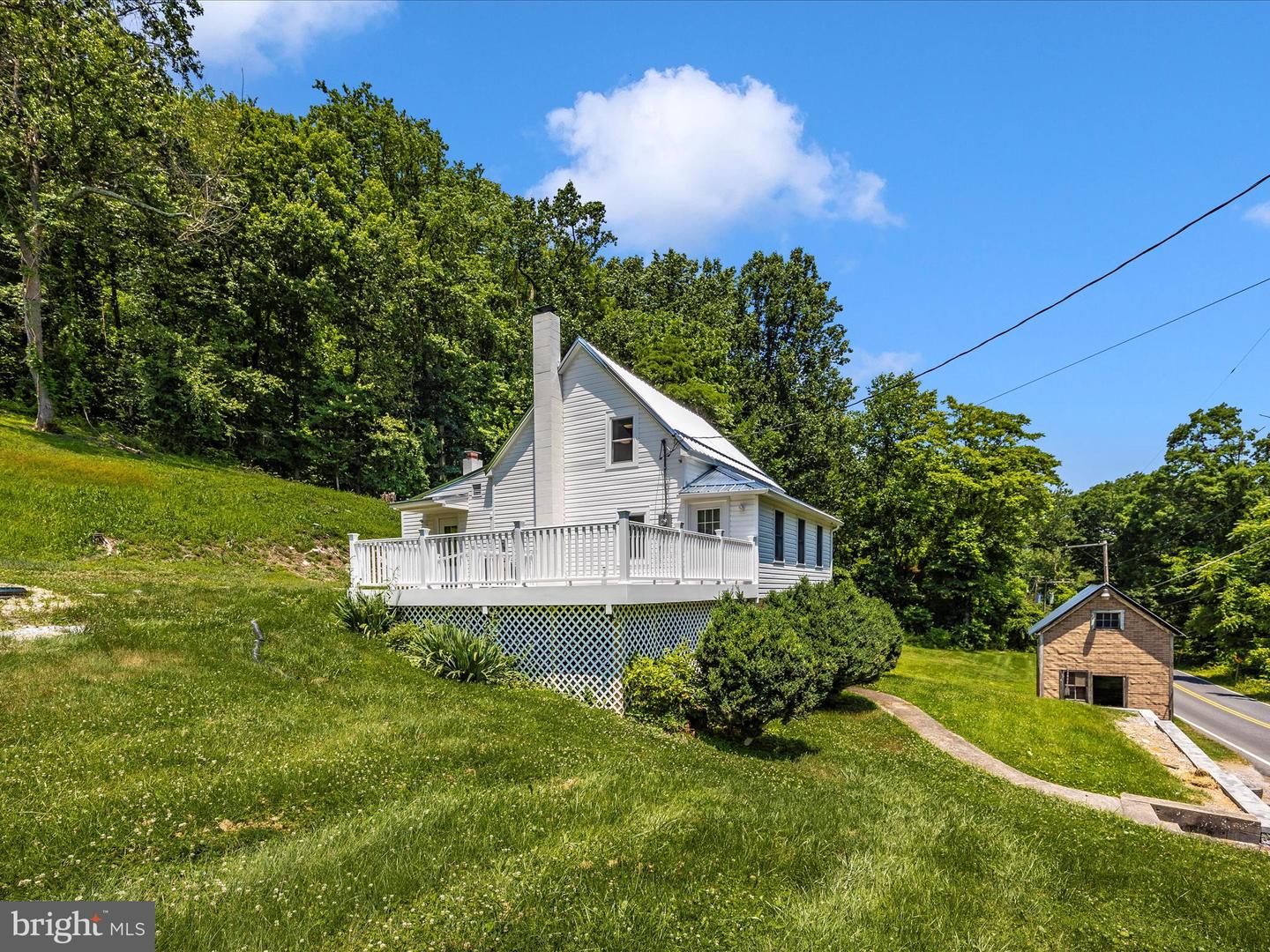 6824 MOUNTAIN CHURCH RD
