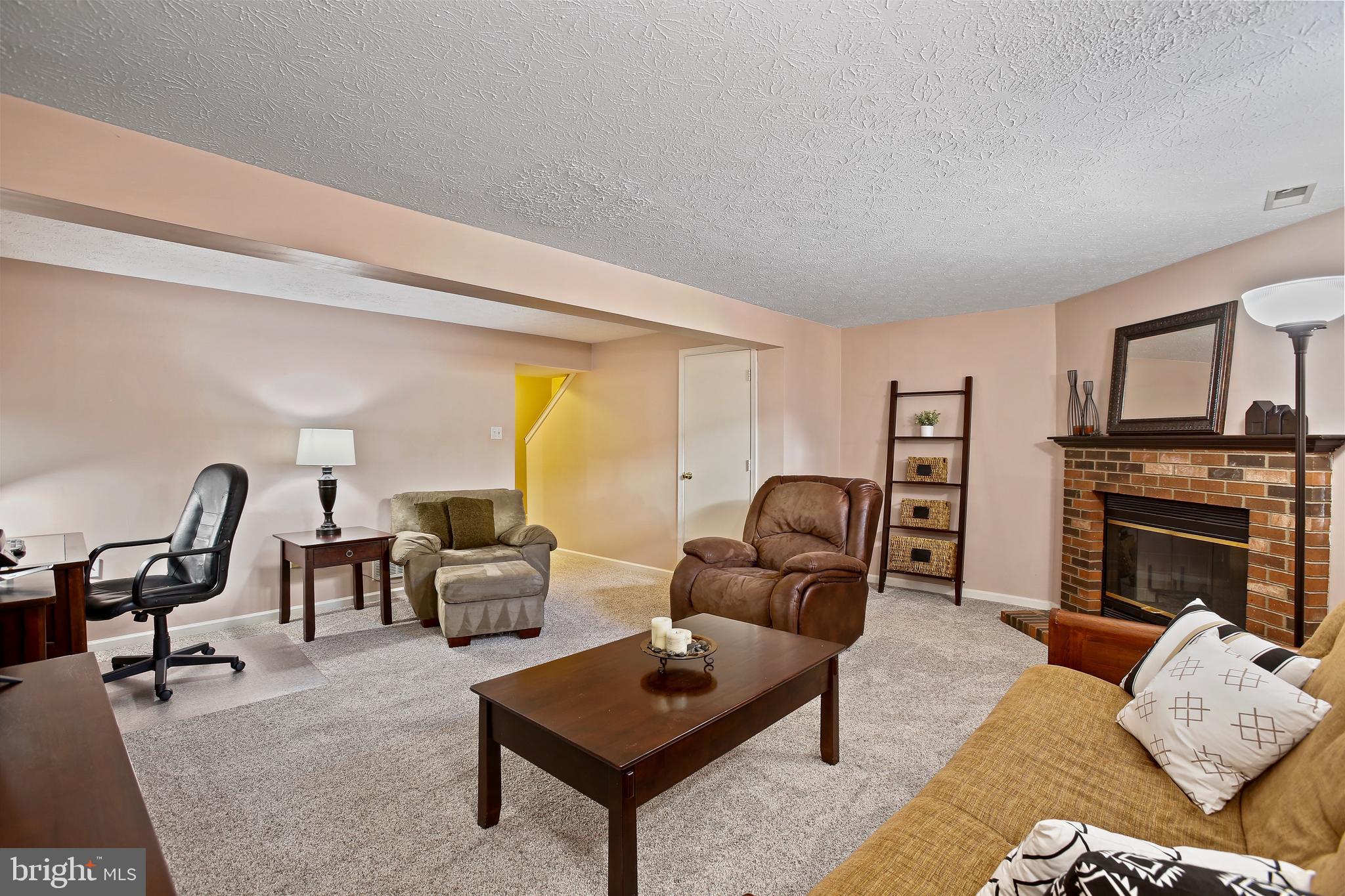 6786 WOOD DUCK COURT