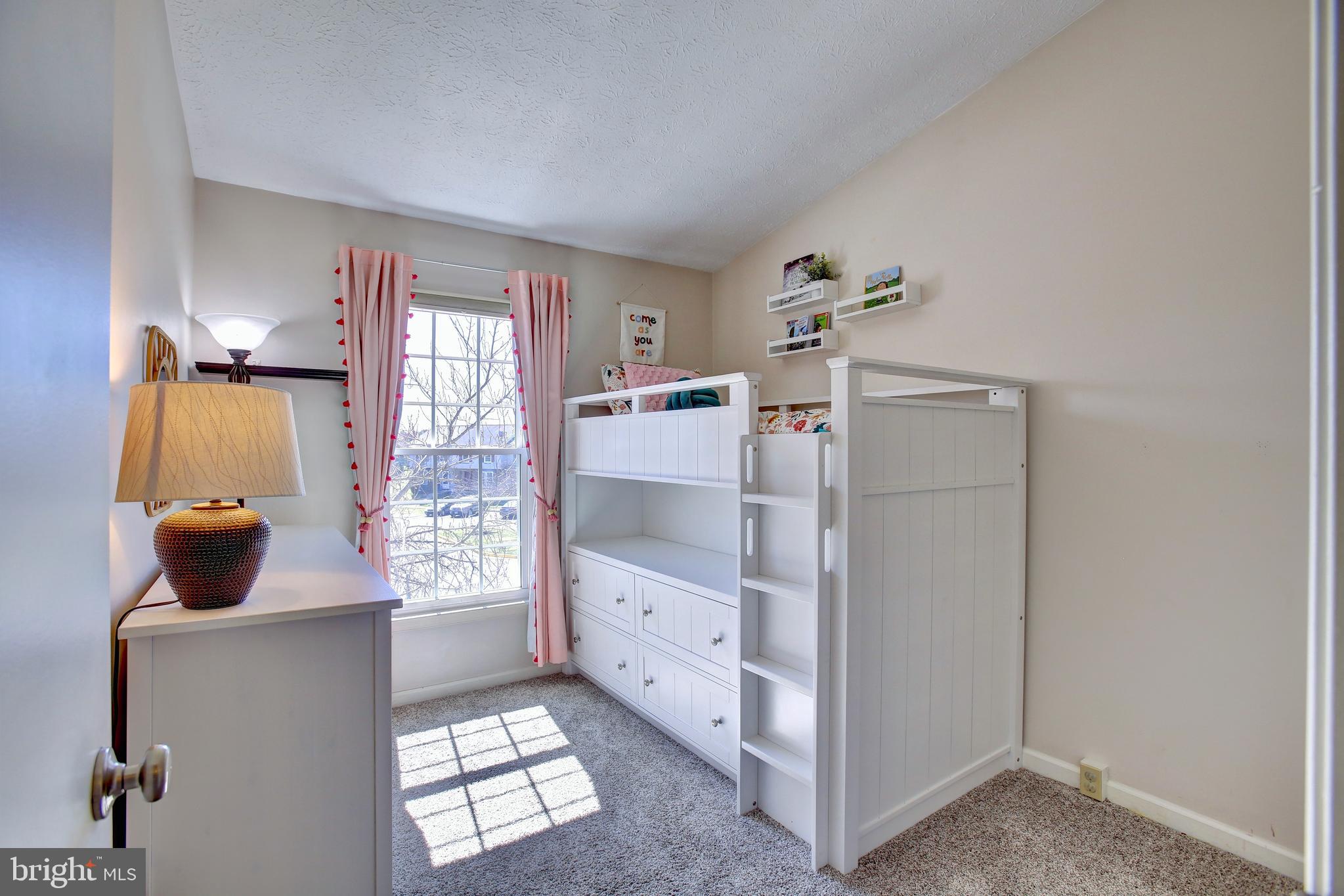 6786 WOOD DUCK COURT