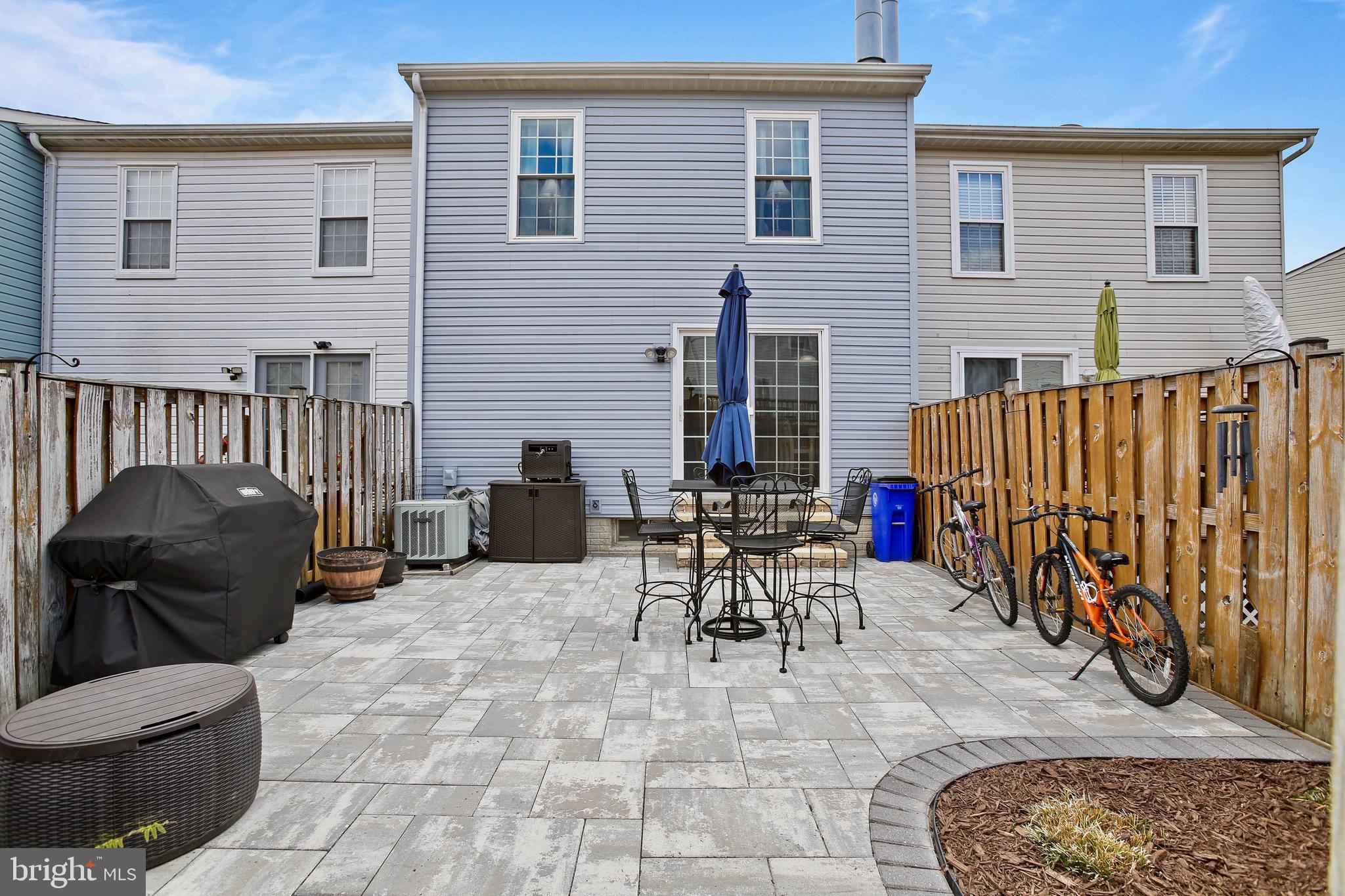 6786 WOOD DUCK COURT