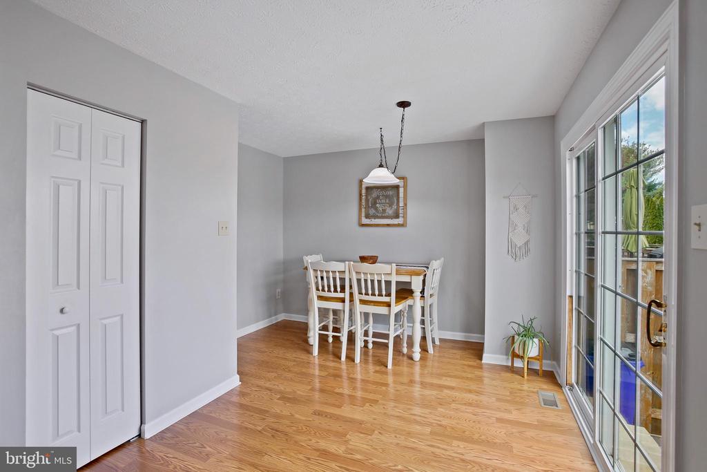 6786 WOOD DUCK COURT