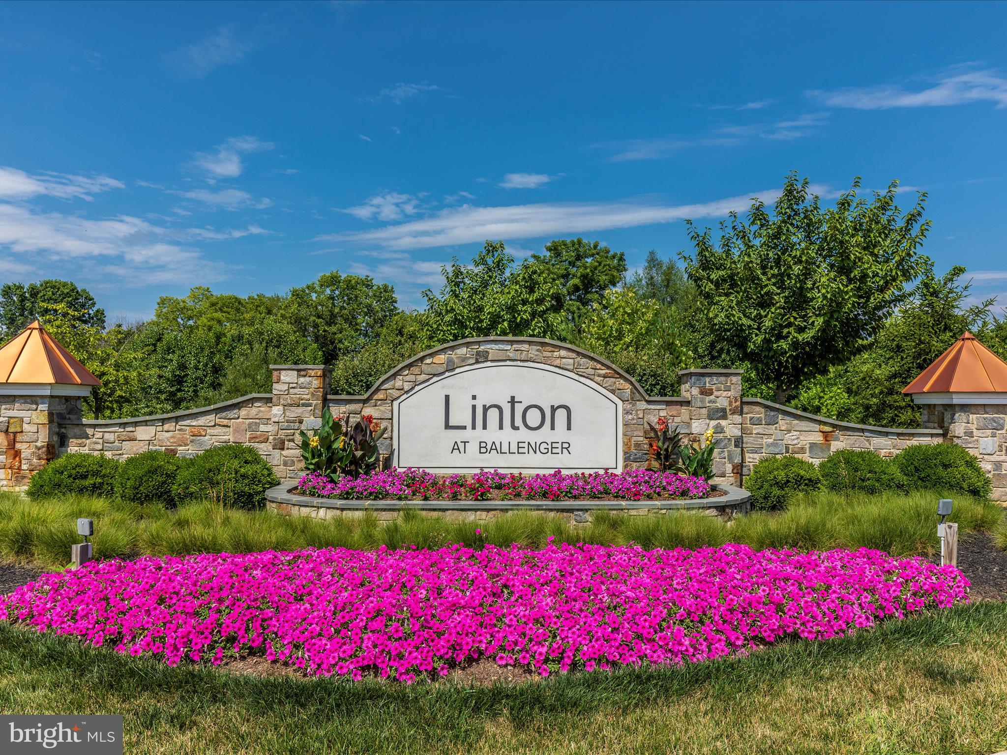 6501 Walcott Ln #104