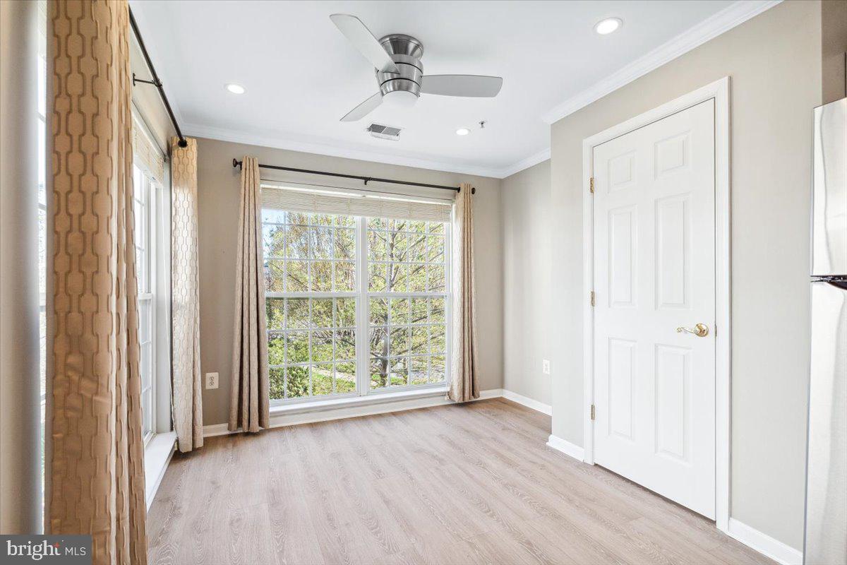 599 CAWLEY DR #2A