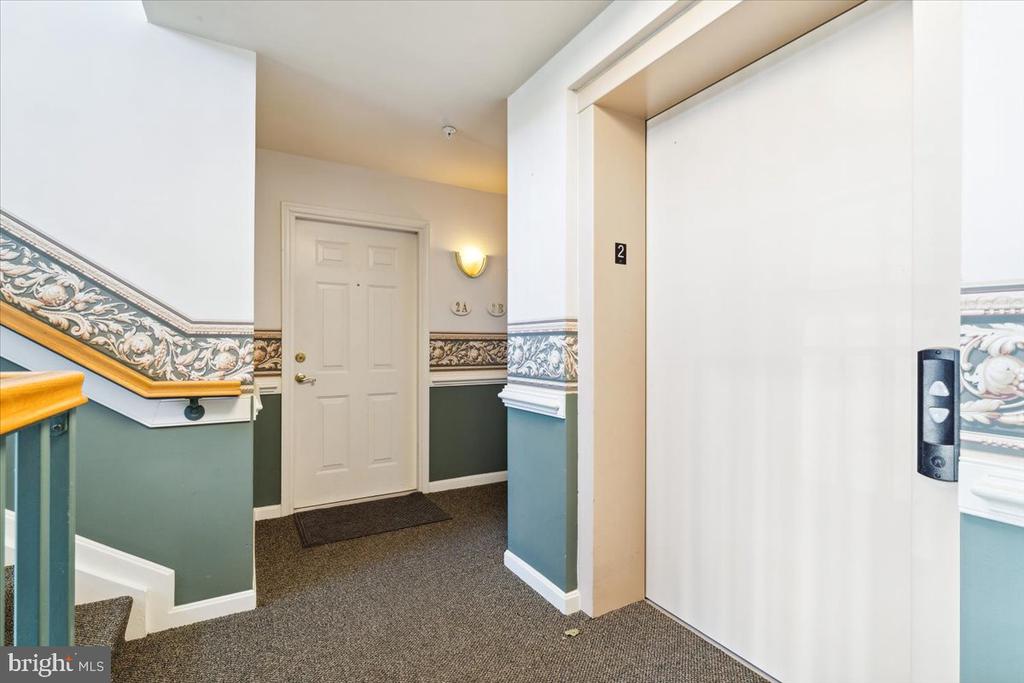 599 CAWLEY DR #2A