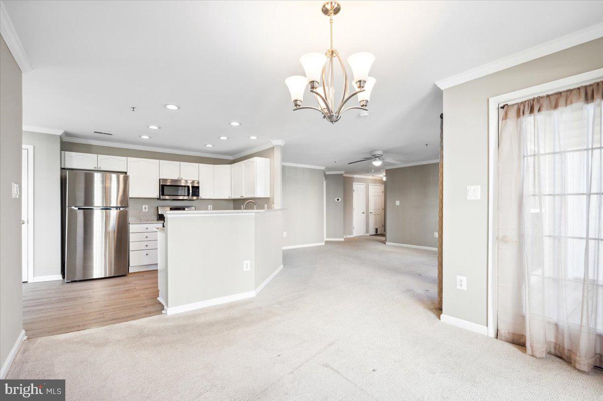 599 CAWLEY DR #2A