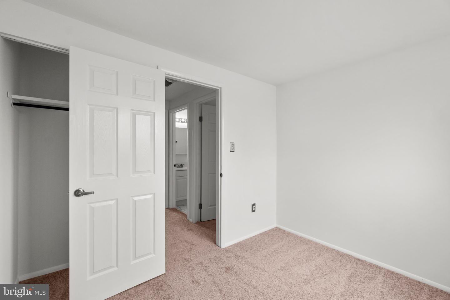 1724 Heather Ln