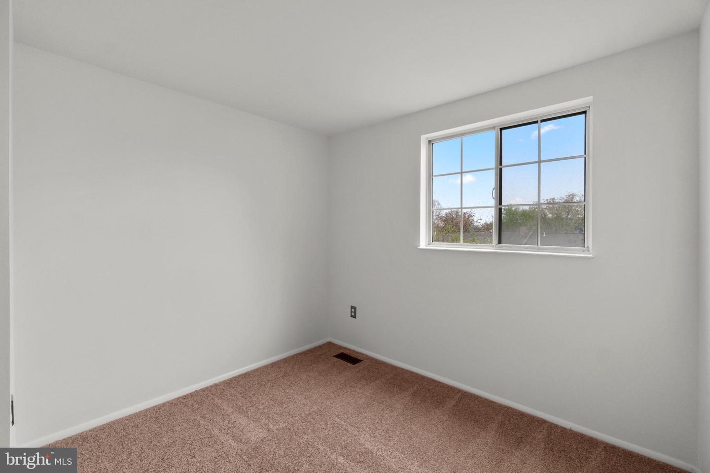 1724 Heather Ln