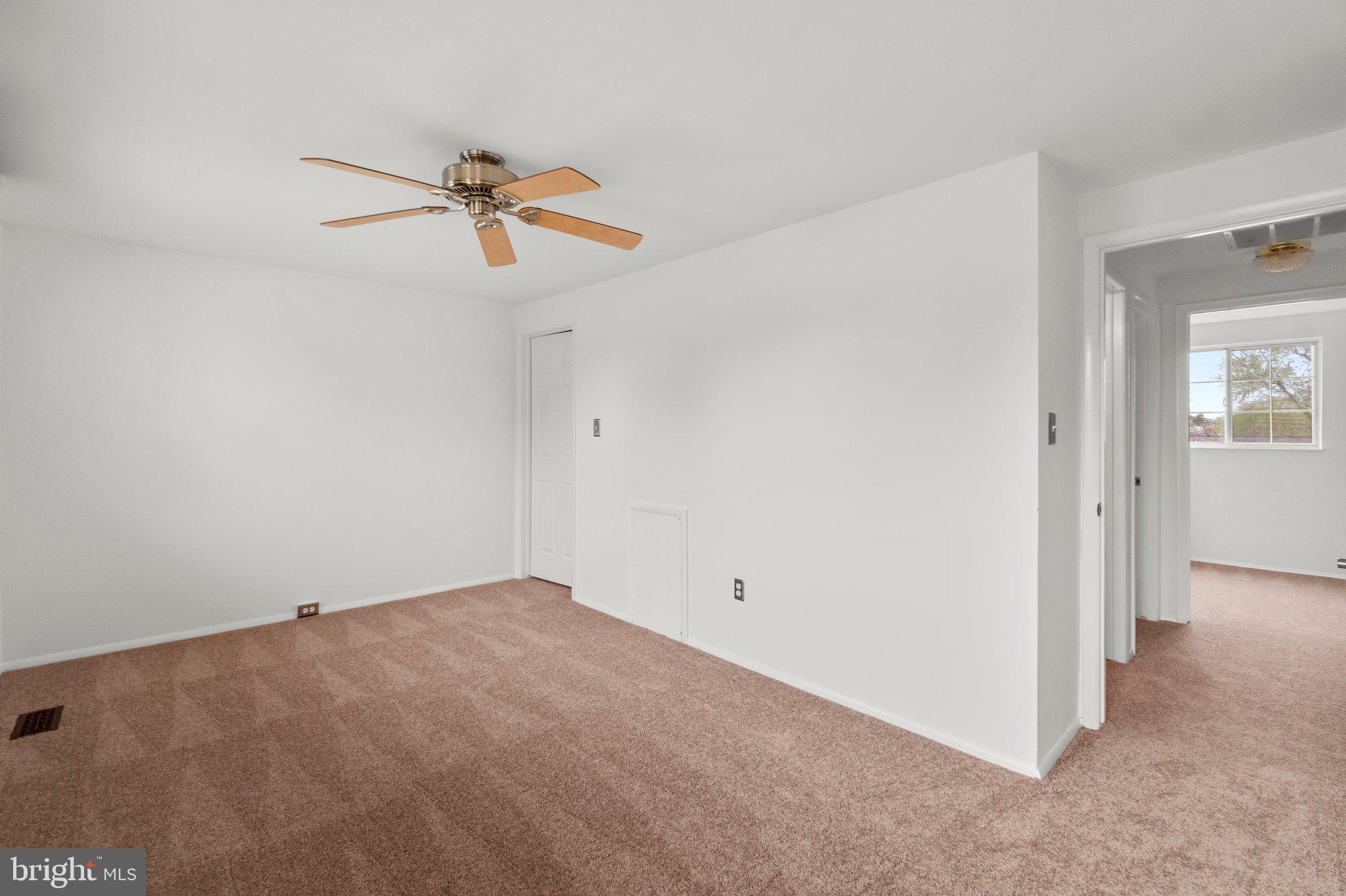 1724 Heather Ln
