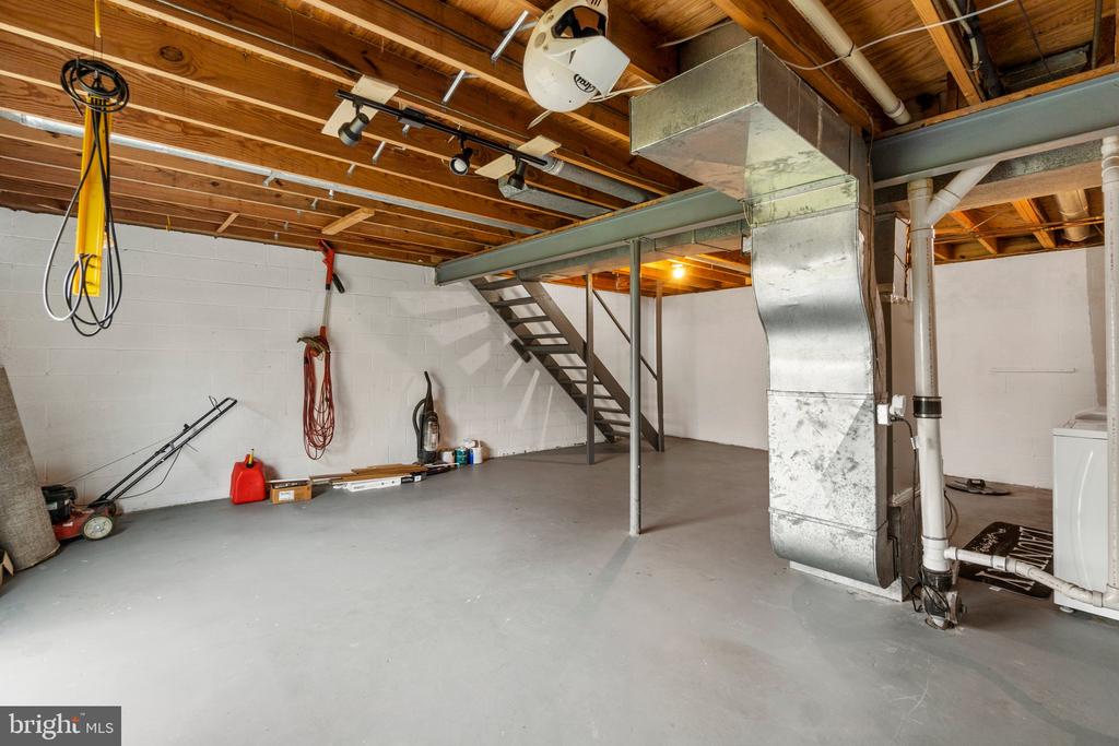 1724 Heather Ln