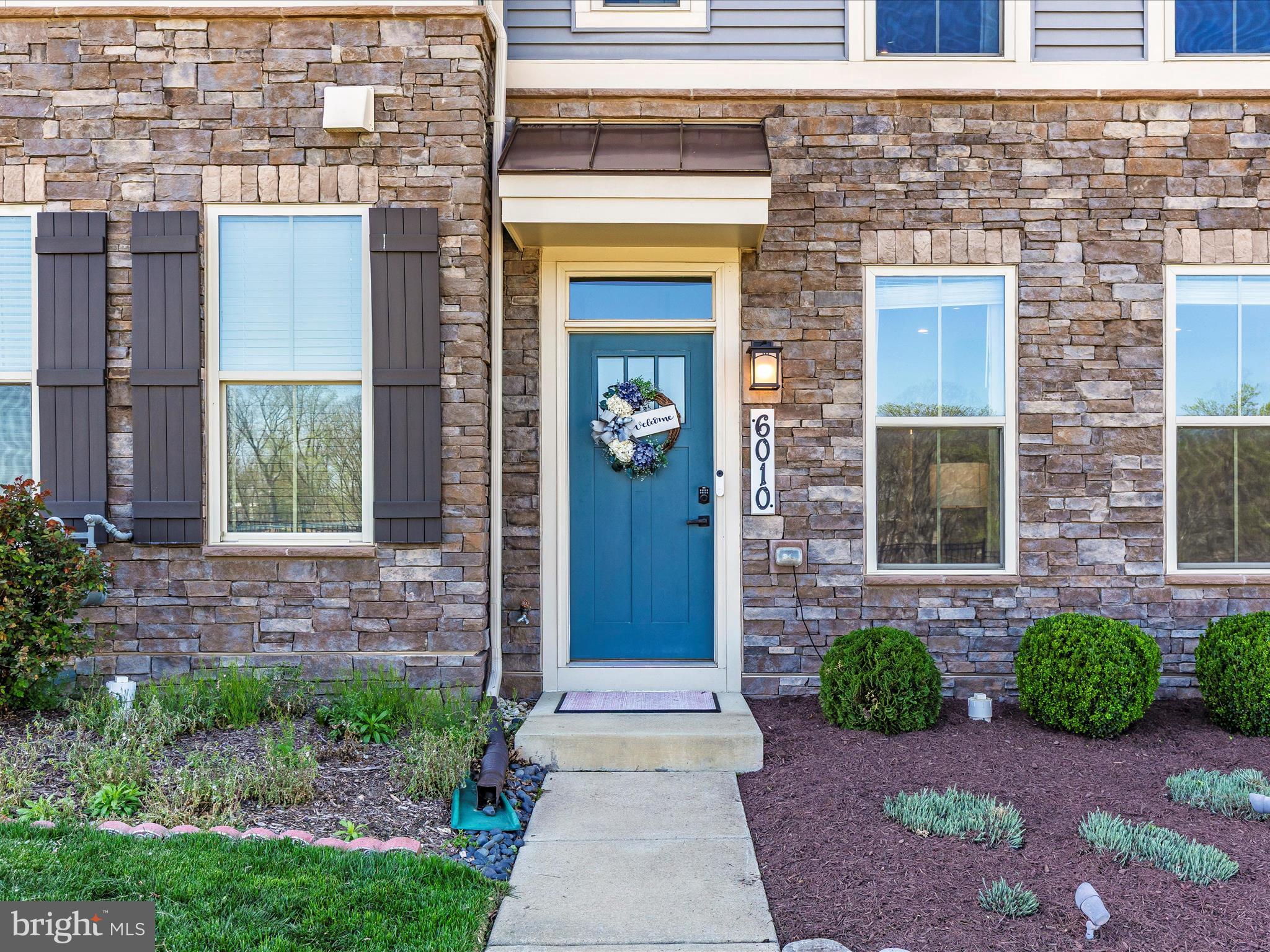 6010 Fallfish Ct