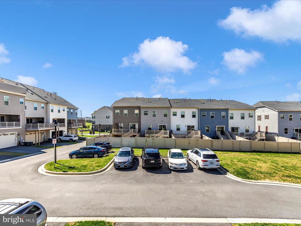 6010 Fallfish Ct