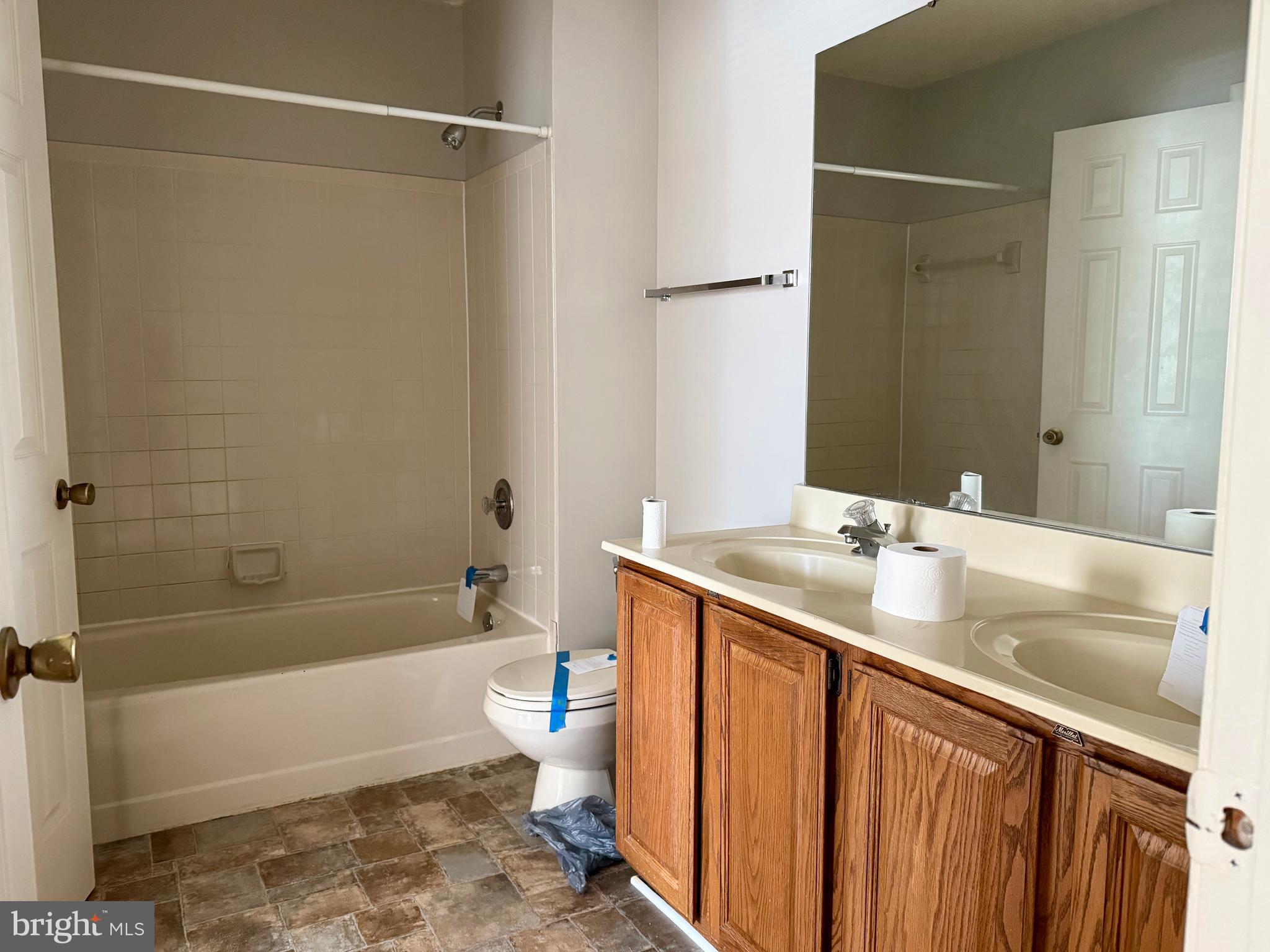6345 New Haven Ct