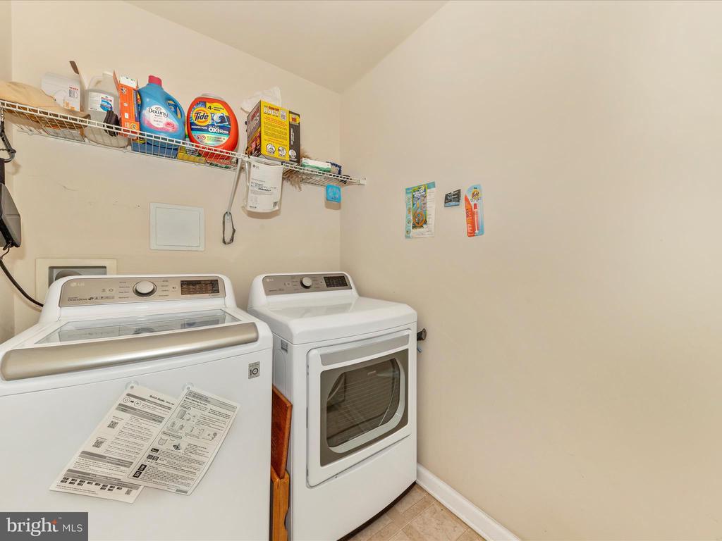 2215 Battery Ct