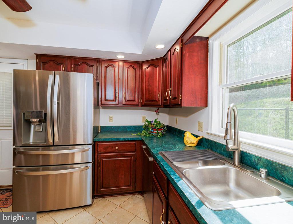 4110 Basford Rd