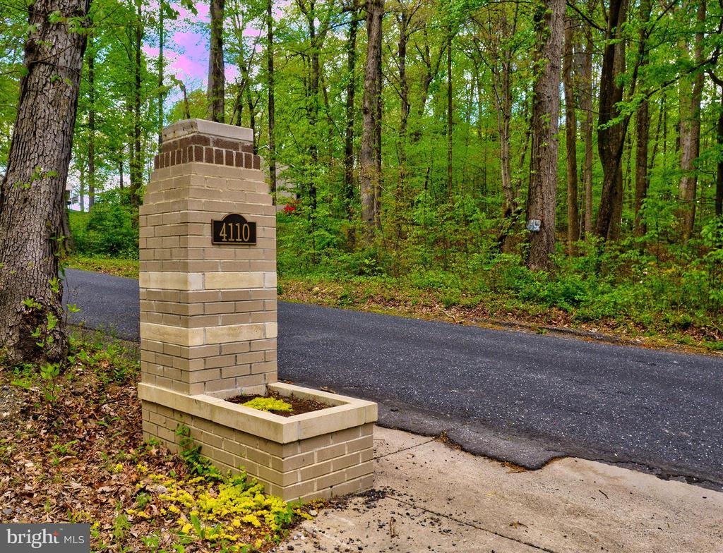 4110 Basford Rd