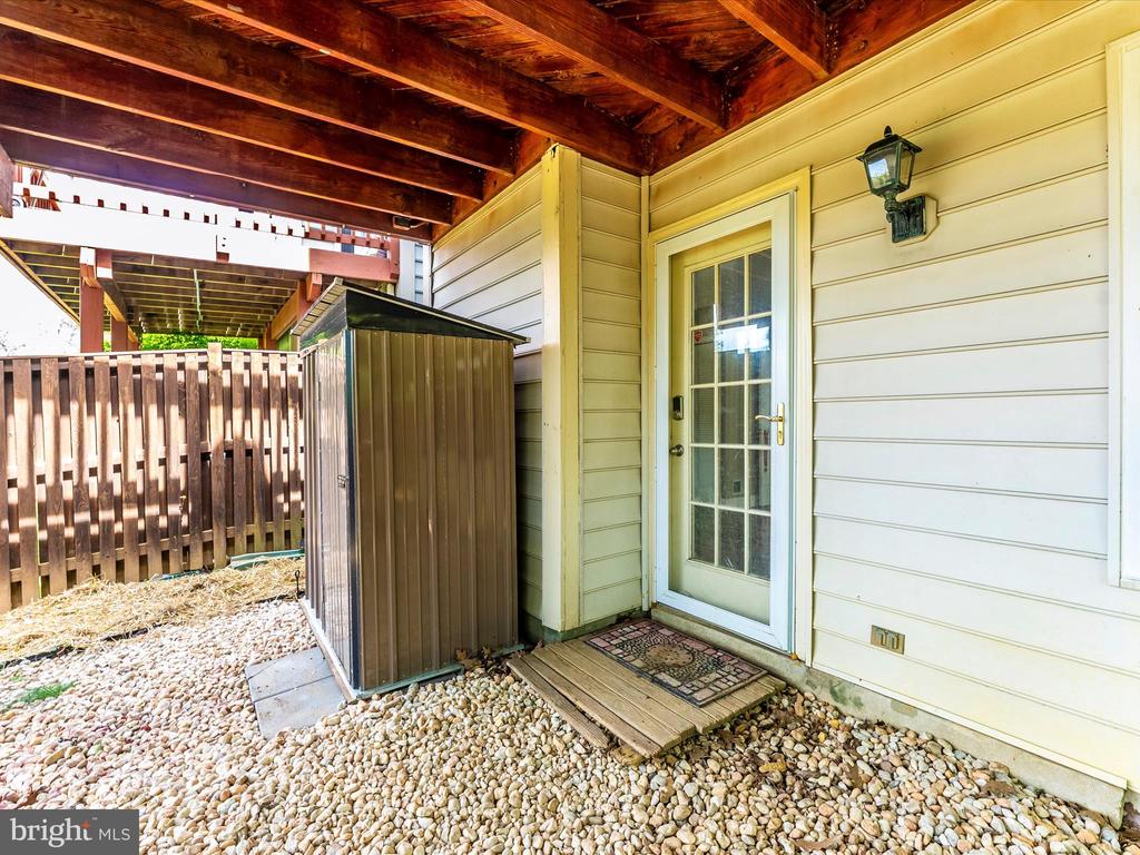 109 Rock Creek Ct