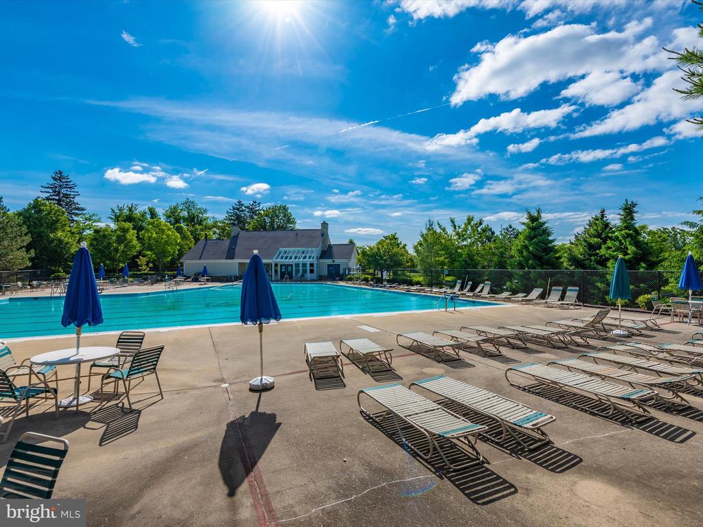 109 Rock Creek Ct