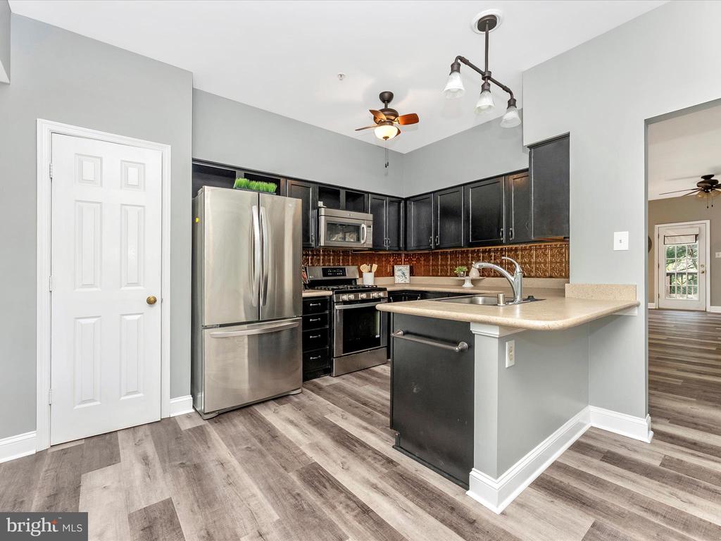 109 Rock Creek Ct