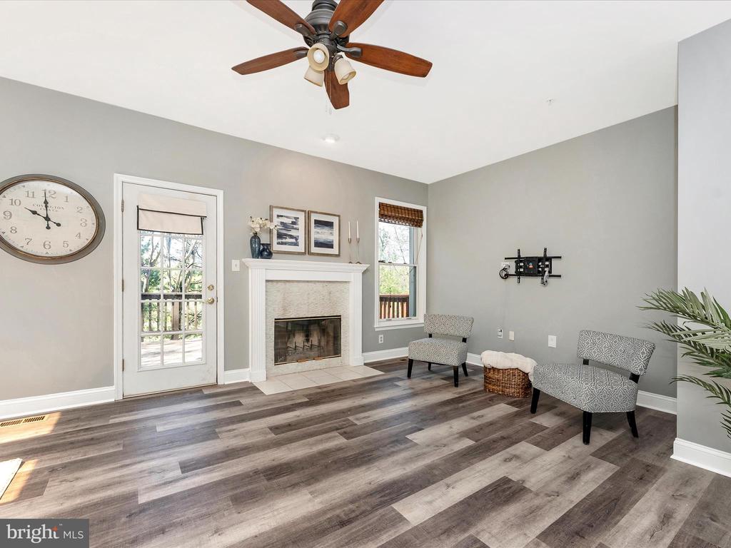 109 Rock Creek Ct