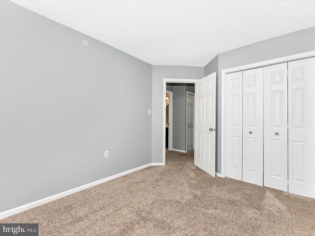 109 Rock Creek Ct