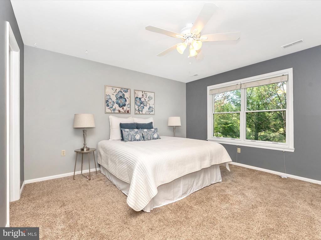 109 Rock Creek Ct