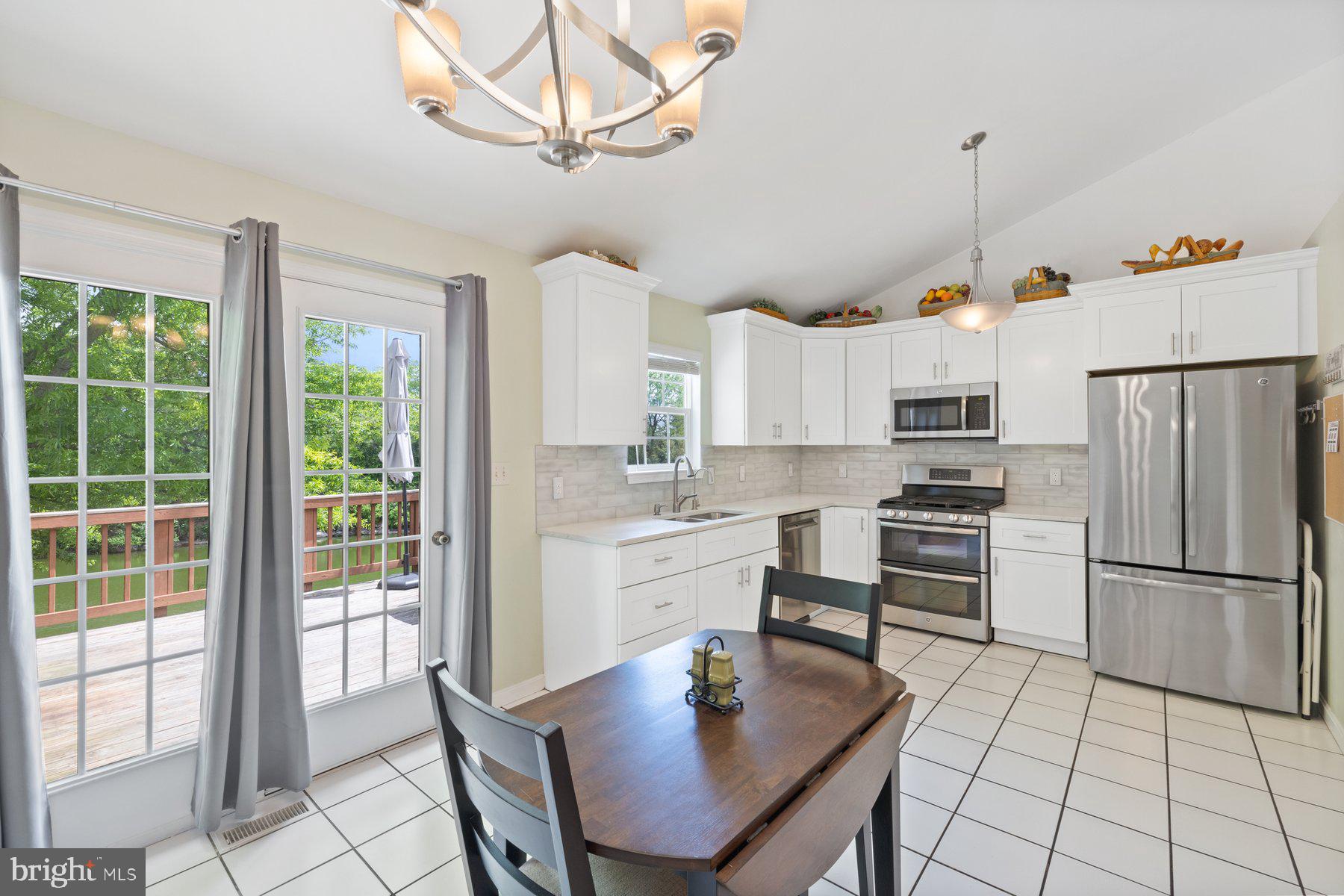 234 Lake Coventry Dr