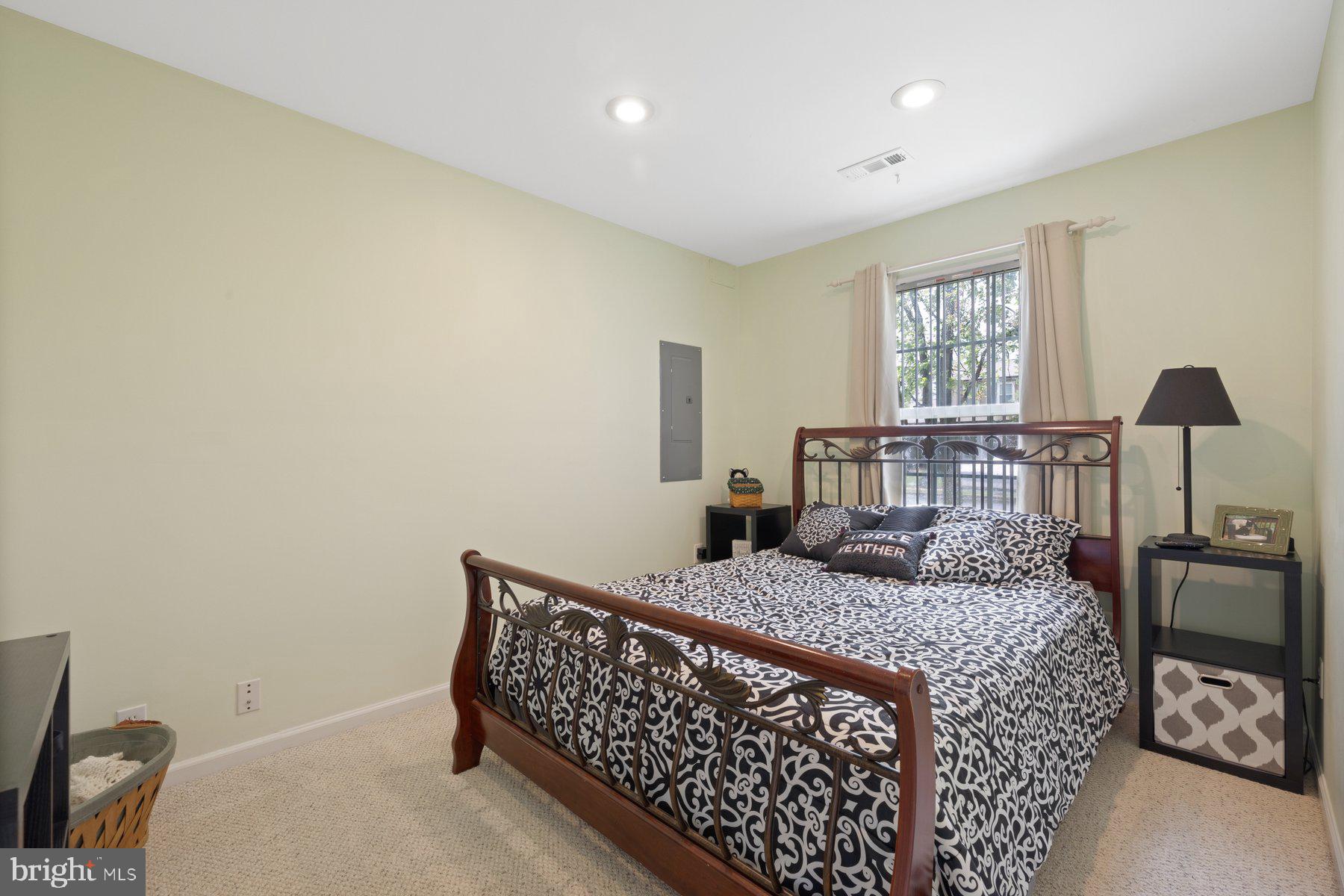 234 Lake Coventry Dr