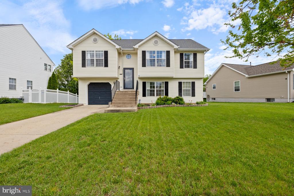 234 Lake Coventry Dr