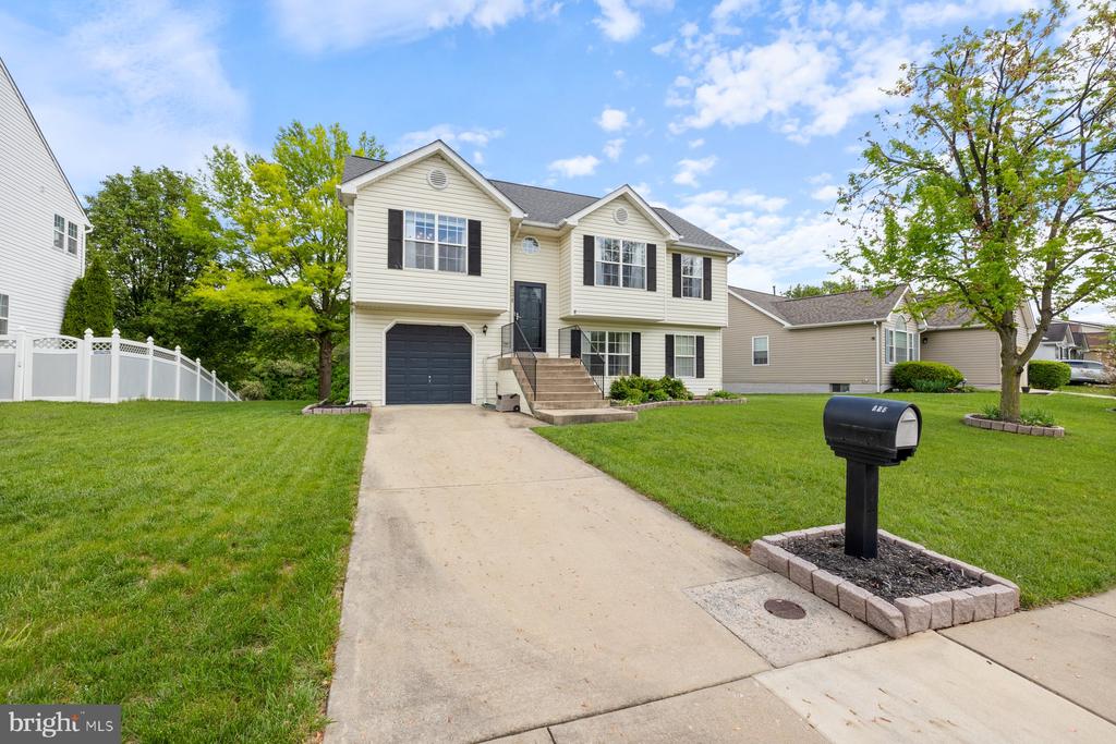234 Lake Coventry Dr