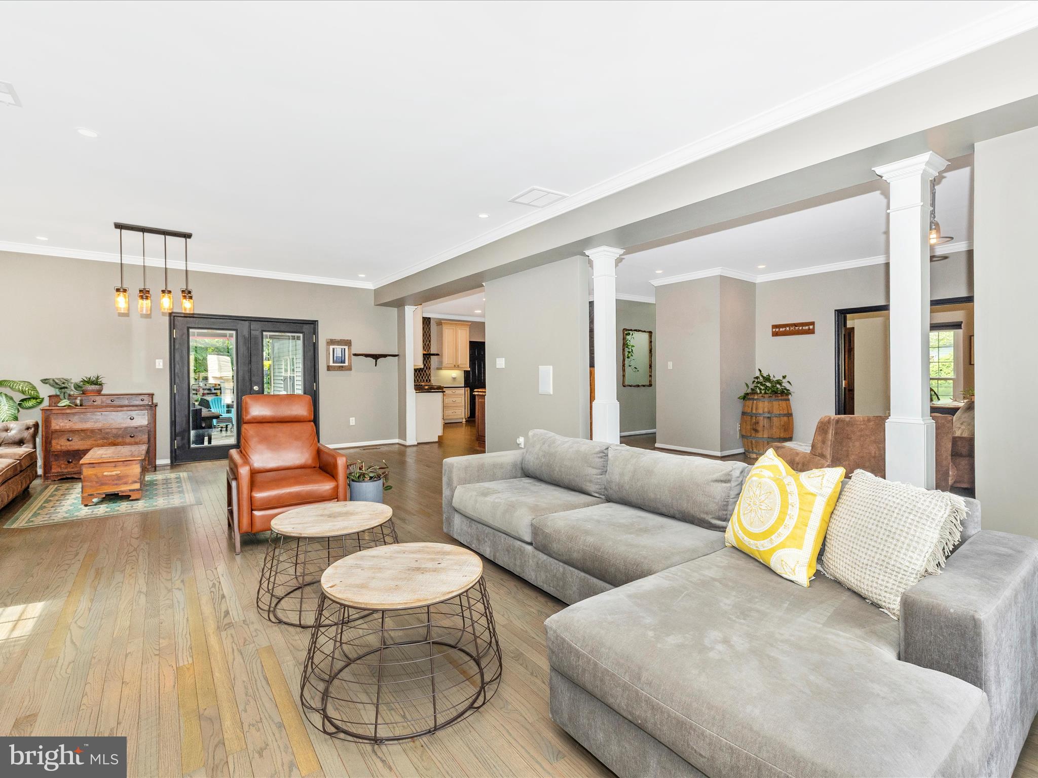 10403 Farmview Ct