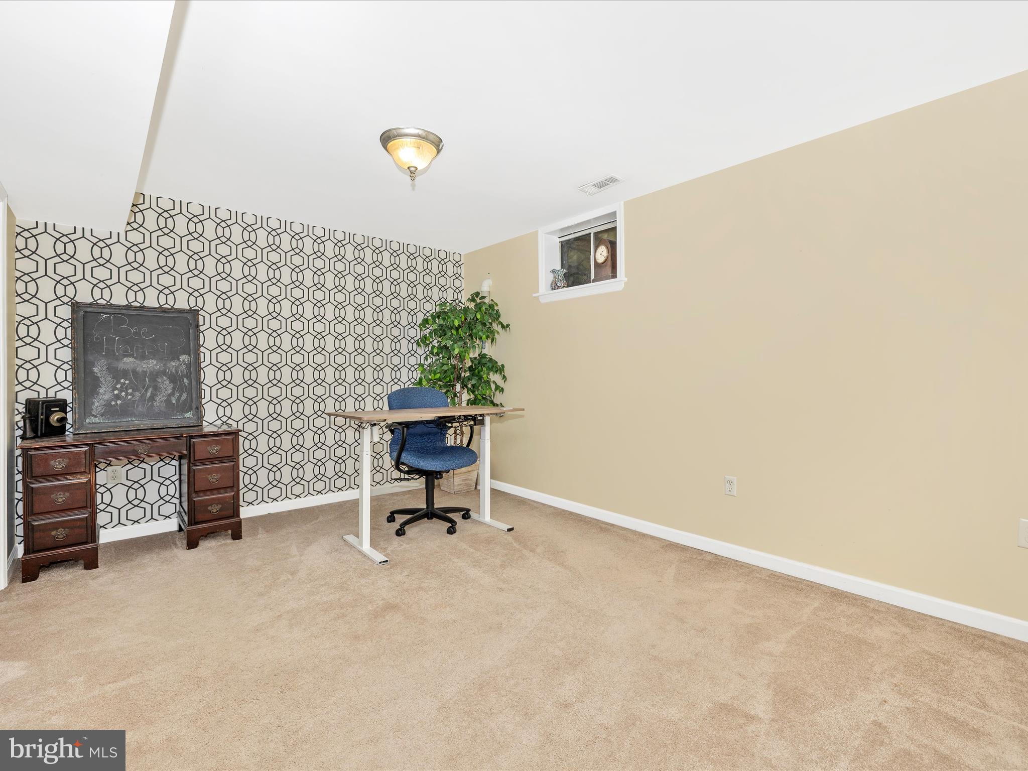 10403 Farmview Ct