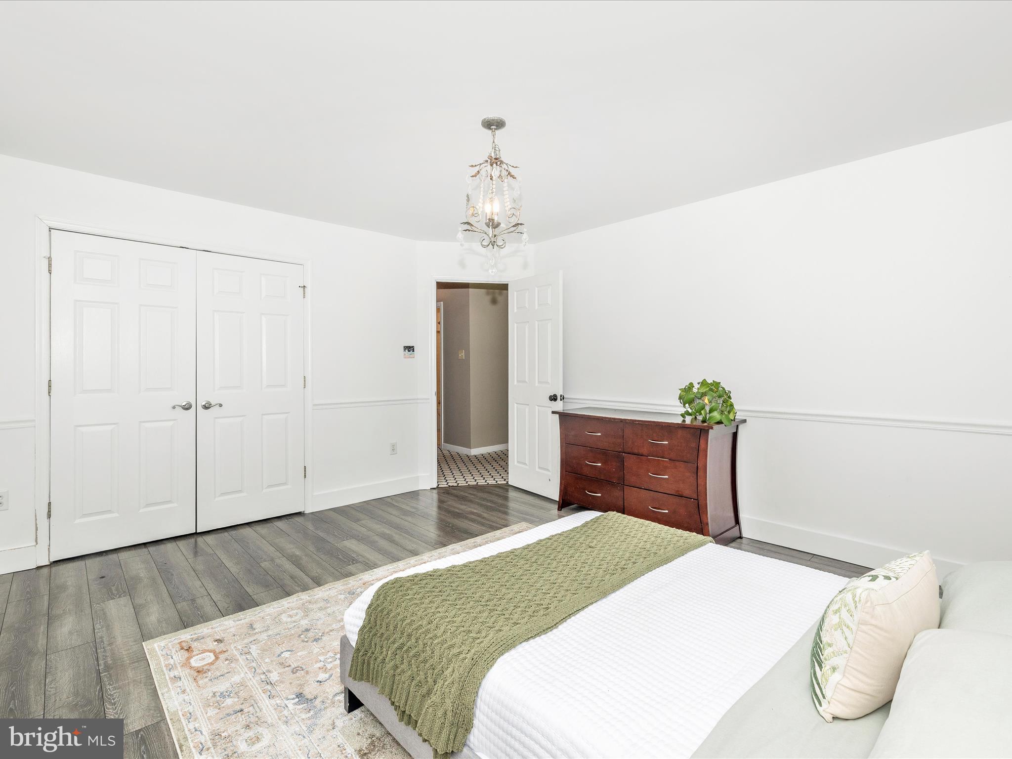 10403 Farmview Ct