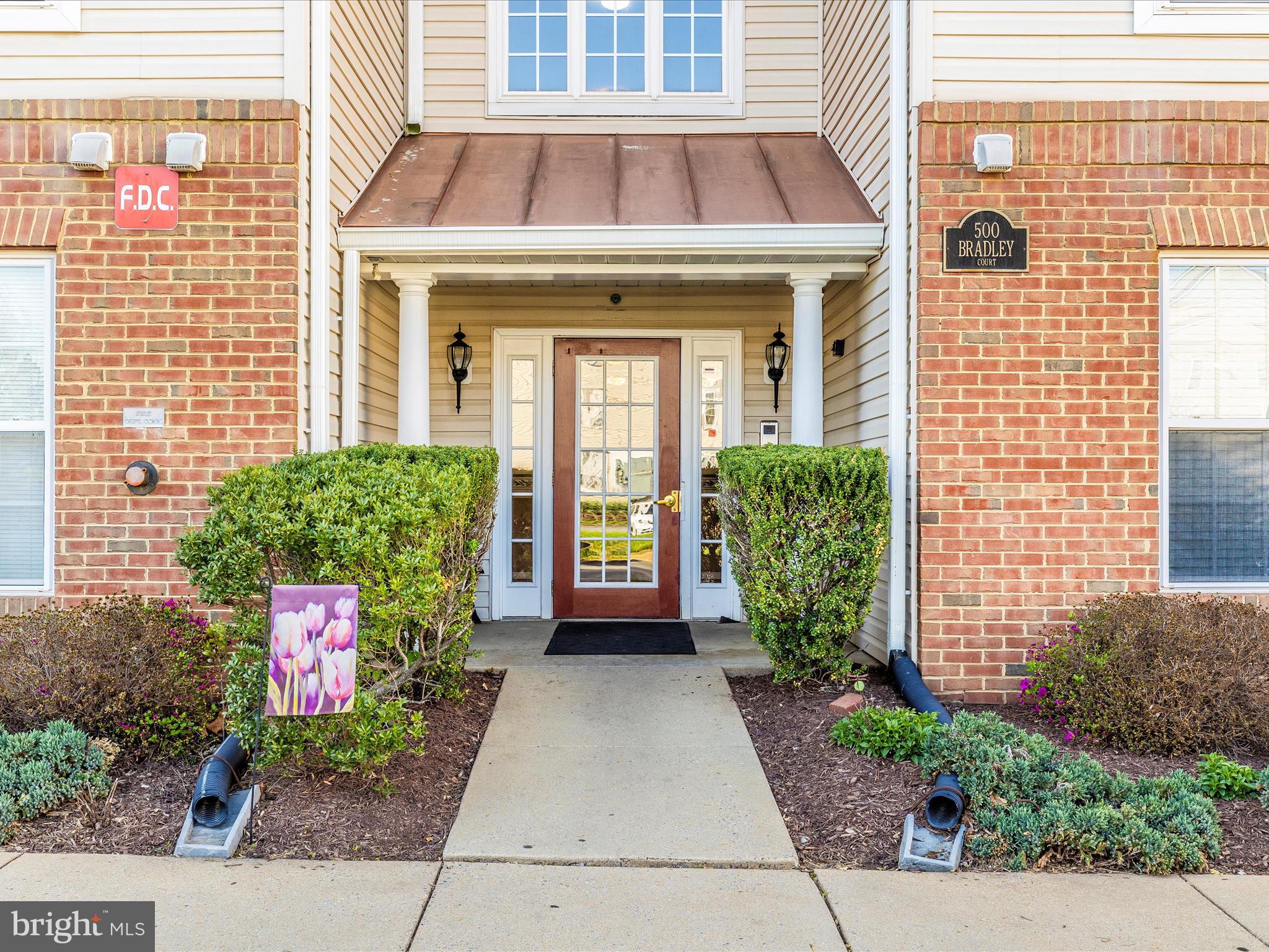 500 BRADLEY COURT 4C